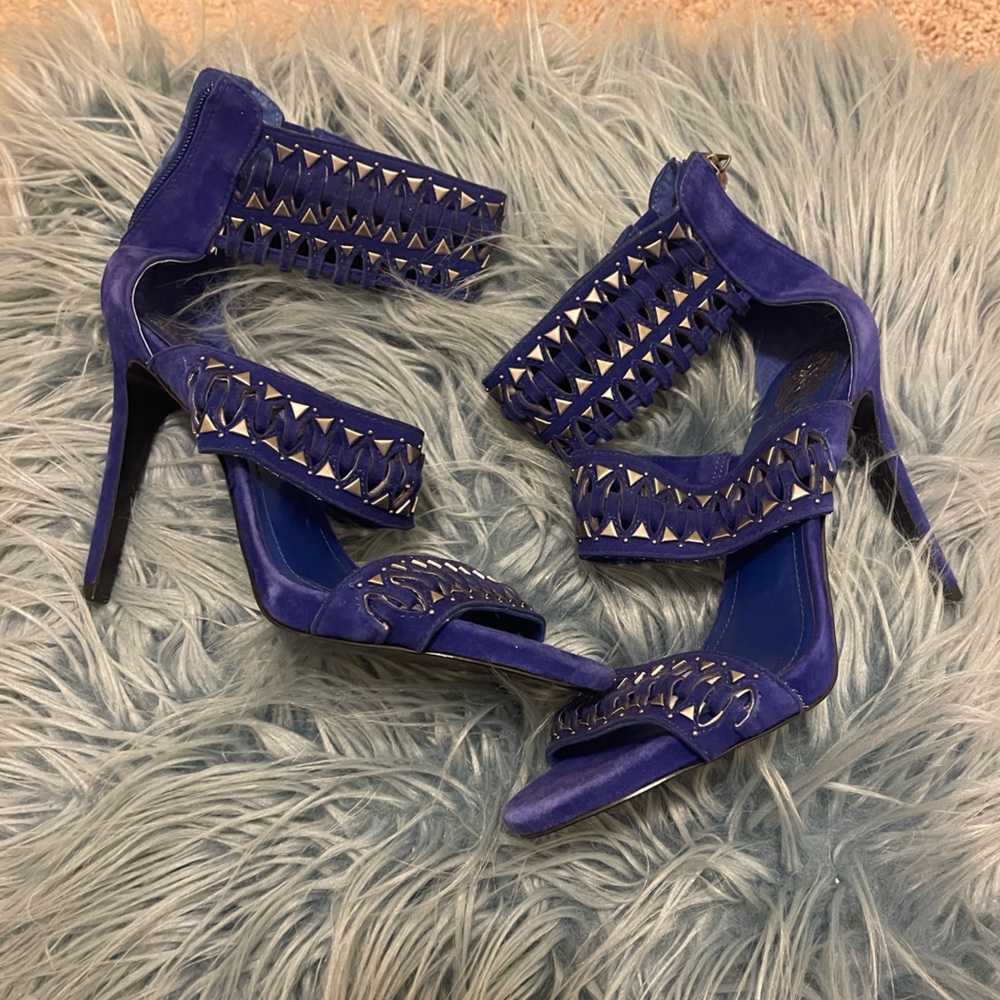 Vince Camuto blue studded heels